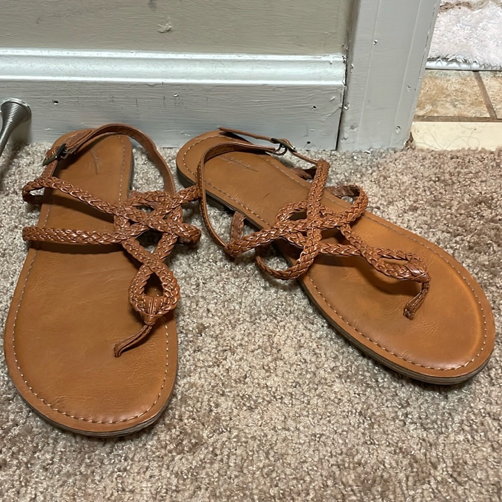 Size 11, Target, Universal Thread, sandals